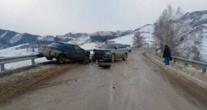 В столкновении двух автомобилей в Онгудайском районе пострадала пожилая женщина В столкновении двух автомобилей в Онгудайском районе пострадала пожилая женщина