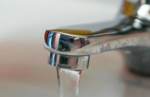 Более 7 км водопроводных сетей заменили в Республике Алтай в этом году