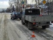 «Вот так встреча»: в Горно-Алтайске столкнулись автомобили из Чемальского района «Вот так встреча»: в Горно-Алтайске столкнулись автомобили из Чемальского района