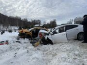 Трагедия около Черемшанки: в страшном ДТП с участием такси погибли два человека
