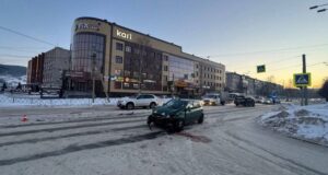 В «пьяном» ДТП в Горно-Алтайске пострадали два человека В «пьяном» ДТП в Горно-Алтайске пострадали два человека