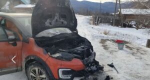 Еще два автомобиля сгорели в Республике Алтай