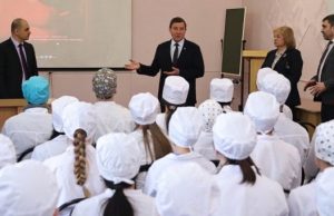 Студенты медицинского колледжа поедут работать в госпитали ЛНР