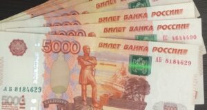 На Алтае двое жителей Кузбасса вскрыли «Лексус» и украли 138 тысяч рублей На Алтае двое кузбассовцев вскрыли «Лексус» и украли 138 тысяч рублей