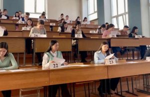 В региональной олимпиаде по алтайскому языку приняли участие 65 школьников