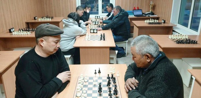 Турнир по шахматам на призы Деда Мороза прошел в Кош-Агаче