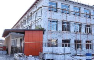 Готовность – 70%: в Шебалинской школе продолжается капремонт