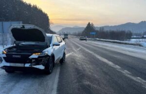 Опасный обгон закончился аварией: в ДТП у села Кызыл-Озек пострадал ребенок