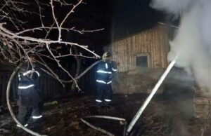 В Ороктое произошел пожар: горел жилой дом