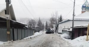 «Кашу» и лужи с дорог Горно-Алтайска должны убрать до похолодания