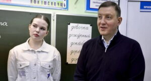 В рабочей поездке Андрея Турчака принимает участие школьница из Бирюли