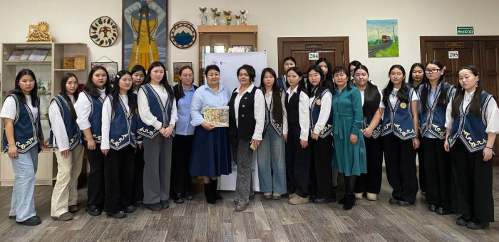 «Квантовая нереальность и алтайский шаманизм» в ГАГУ