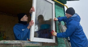 Молодогвардейцы с Алтая помогают жителям приграничья, пострадавшим от действий ВСУ