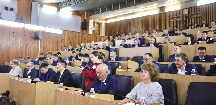 Единая кадровая служба для госорганов создается на Алтае