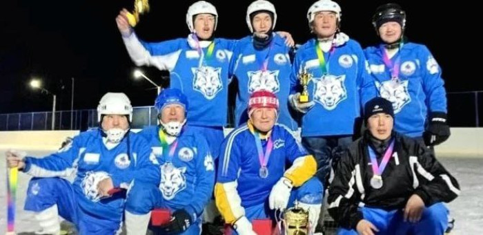 Турнир Кош-Агачского района по хоккею с мячом прошел в Кокоре