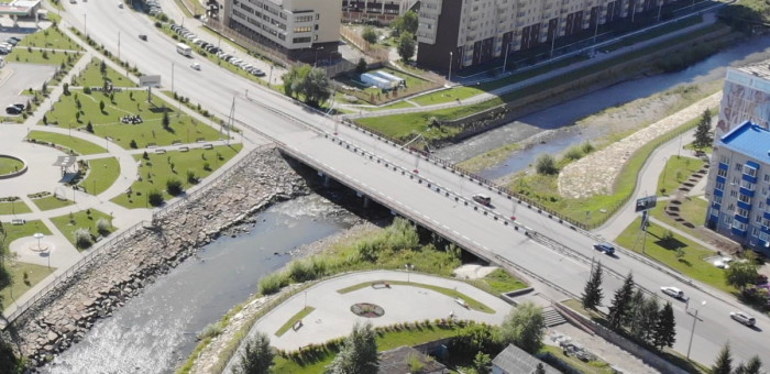 Вторую половину моста на Мебельной отремонтируют в Горно-Алтайске