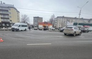 72-летний водитель без прав устроил ДТП Майме