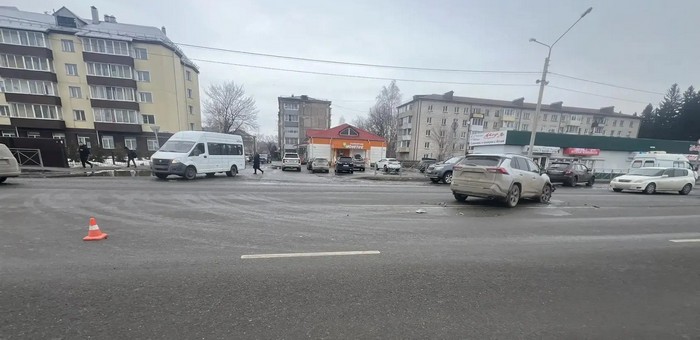 72-летний водитель без прав устроил ДТП в Майме