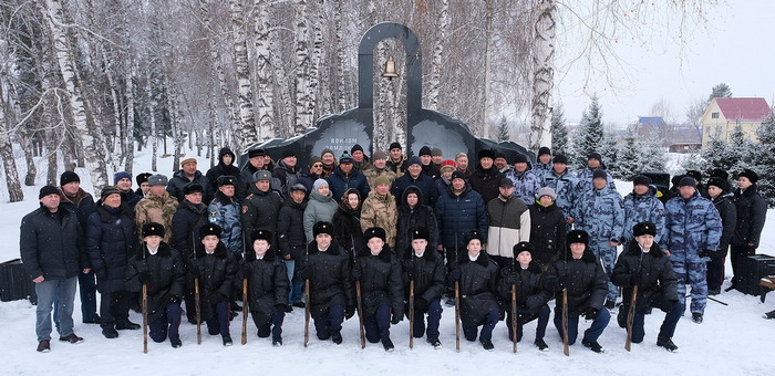 В Горно-Алтайске почтили память бойцов ОМОН «Шонкор»