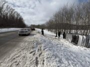 «Тойота» перевернулась у Черемшанки, пострадали 21-летняя девушка и подросток