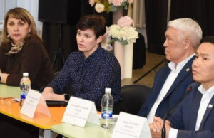В Горно-Алтайске проходят ежегодные сходы жителей микрорайонов В Горно-Алтайске проходят ежегодные сходы жителей микрорайонов