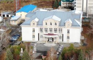 Ремонт фасада и художественная подсветка: библиотека им. Чевалкова к осени преобразится Ремонт фасада и художественная подсветка: библиотека им. Чевалкова к осени преобразится