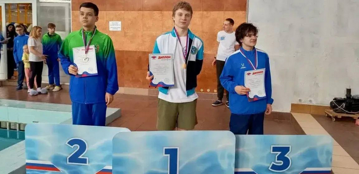Пловцы из Республики Алтай завоевали 14 медалей на чемпионате Сибири