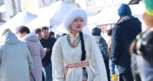 Народные праздники Jылгайак и Наурыз отметили в Горно-Алтайске