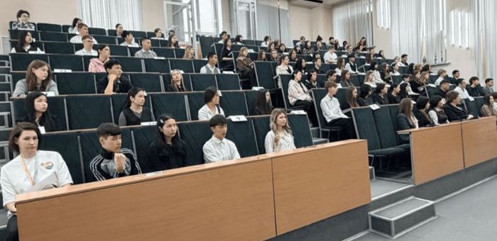 Региональный этап олимпиады «Умницы и умники» проходит на Алтае