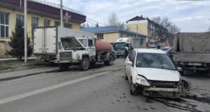 В массовом ДТП в Горно-Алтайске пострадал двухлетний ребенок
