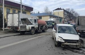 В массовом ДТП в Горно-Алтайске пострадал двухлетний ребенок