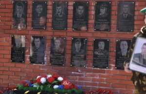 В Горно-Алтайске увековечили память пограничников, погибших на спецоперации
