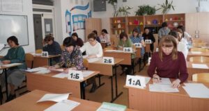 На Алтае родители школьников сдали ЕГЭ по русскому языку