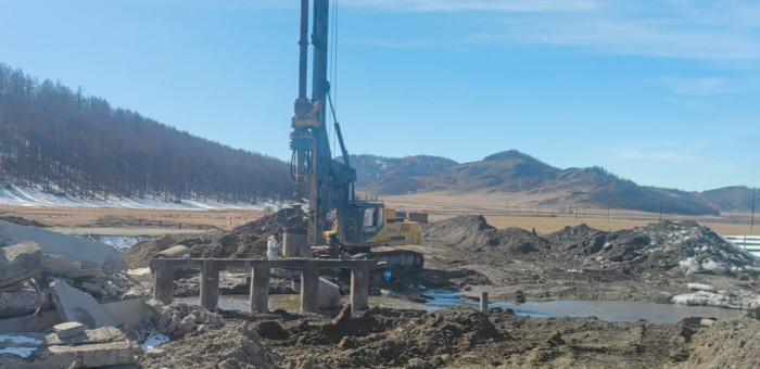 Начался ремонт моста через реку Ябоган