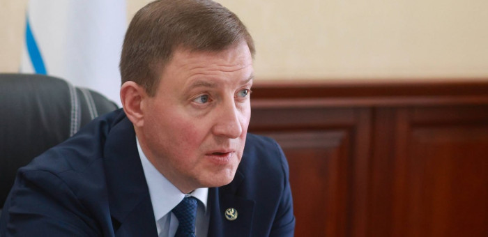 Борьбу с пожарами и готовность к паводку обсудили в правительстве