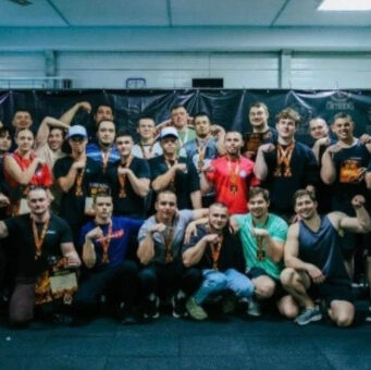 Сборная Республики Алтай по армреслингу успешно выступила на турнире «Армада ХХ лет»