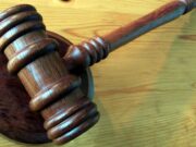 Житель соседнего региона предстал перед судом за попытку подкупить полицейского на Алтае