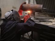 Почти 100 жителей республики подали заявки на обучение новым профессиям