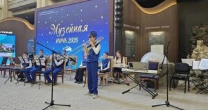 «Музейная ночь» в Горно-Алтайске собрала более тысячи посетителей «Музейная ночь» в Горно-Алтайске собрала более тысячи посетителей
