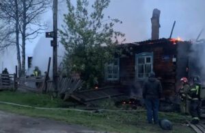 В селе Старый Кебезень сгорел двухквартирный дом nga 8c486ab1