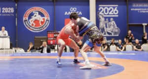 Спортсмен с Алтая завоевал бронзу на чемпионате страны по греко-римской борьбе