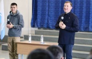 Андрей Турчак встретился с общественниками в Кош-Агачском районе