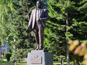 В Горно-Алтайске почтили память Валерия Чаптынова В Горно-Алтайске почтили память Валерия Чаптынова