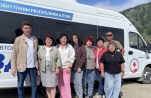 Врачи автопоезда «Здоровье» приняли около 600 жителей Усть-Коксинского района Врачи автопоезда «Здоровье» приняли около 600 жителей Усть-Коксинского района