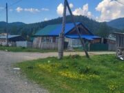 Пьяный мотоциклист врезался в опору ЛЭП и протаранил хозпостройку Пьяный мотоциклист врезался в опору ЛЭП и протаранил хозпостройку