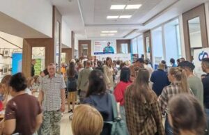 Ярмарку вакансий в Горно-Алтайске посетили более 600 человек Ярмарку вакансий в Горно-Алтайске посетили более 600 человек