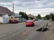 Мотоциклист госпитализирован после тройного ДТП в Горно-Алтайске