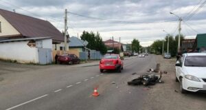 Мотоциклист госпитализирован после тройного ДТП в Горно-Алтайске Мотоциклист госпитализирован после тройного ДТП в Горно-Алтайске