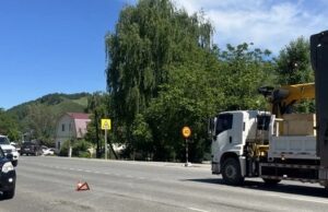 В столкновении трех автомобилей в Майме пострадала женщина-водитель