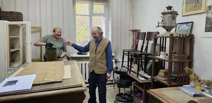 Мебель начала XX века закупили для музея Чорос-Гуркина в Аносе